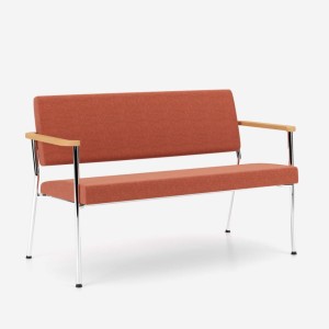 Zone Sofa 2 4L chrom z bejcowanymi podłokietnikami