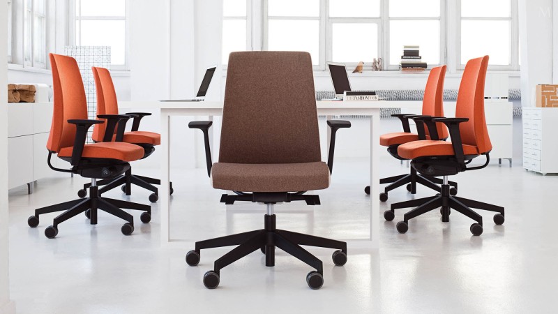 Krzesla biurowe Motto Profim10.jpg